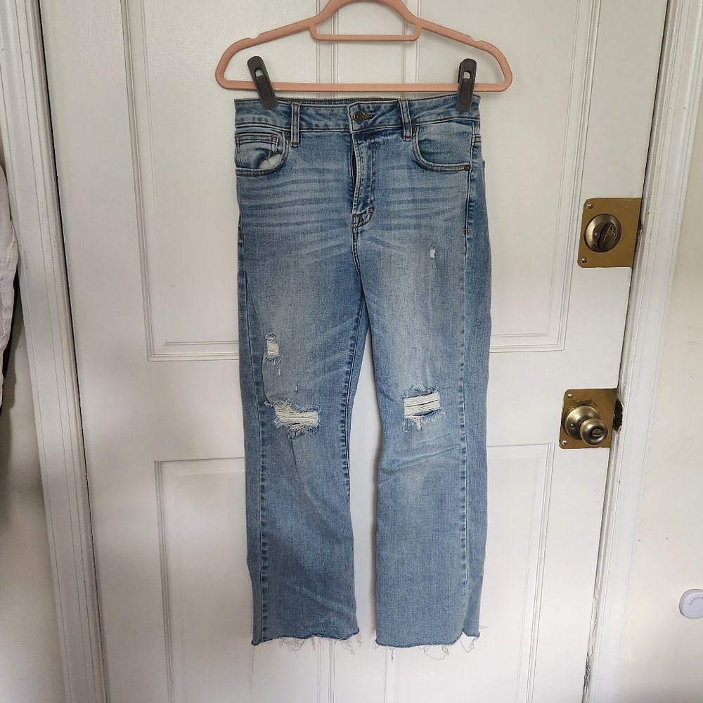 Cropped Flare in Light Wash
